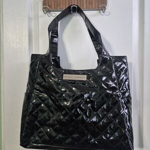 Black Women's Tote Bag - Sleek Everyday Carry